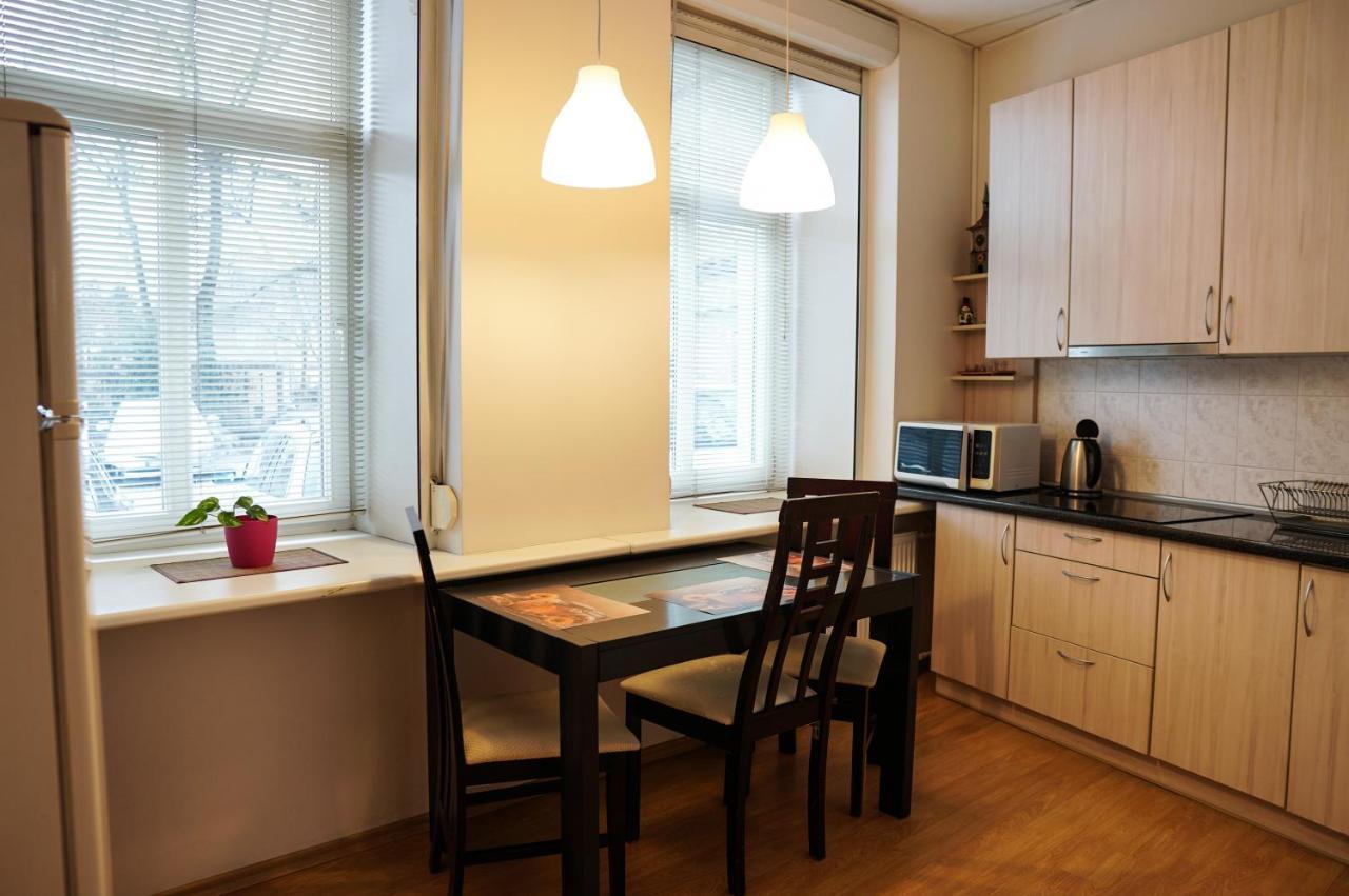 Cozy Apartment In Vilnius Oldtown Bagian luar foto